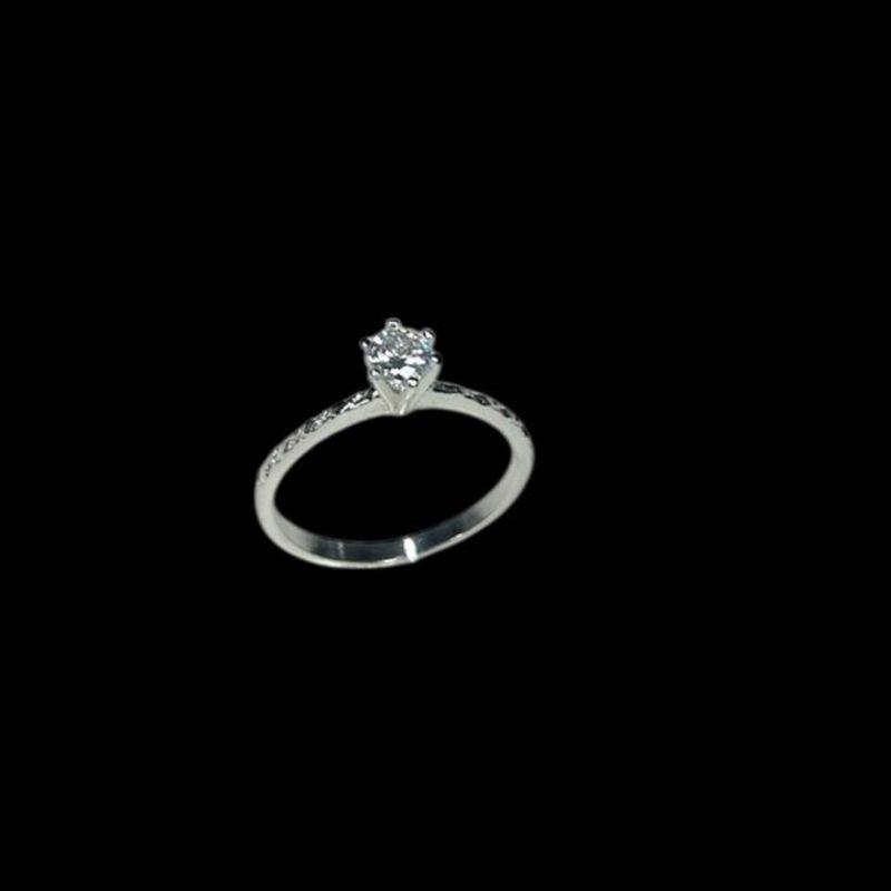 Anel Prata Solitário De 6 Garras c/ Aro Diamantado