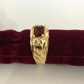 Anel Masculino Pedra Trabalhado