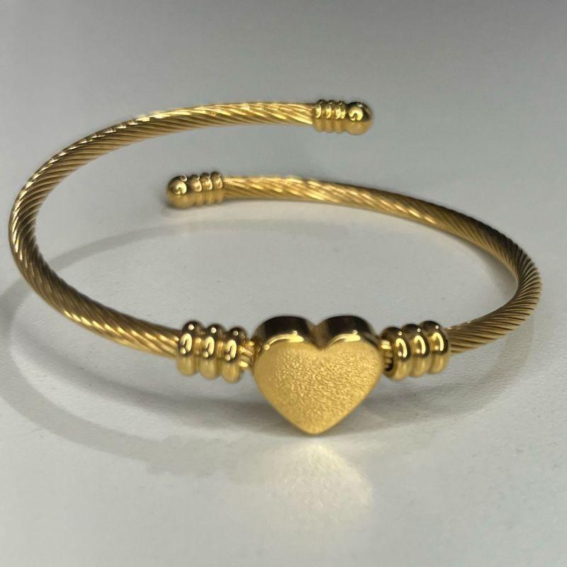 Bracelete Coração Liso c/ Aro Torcido